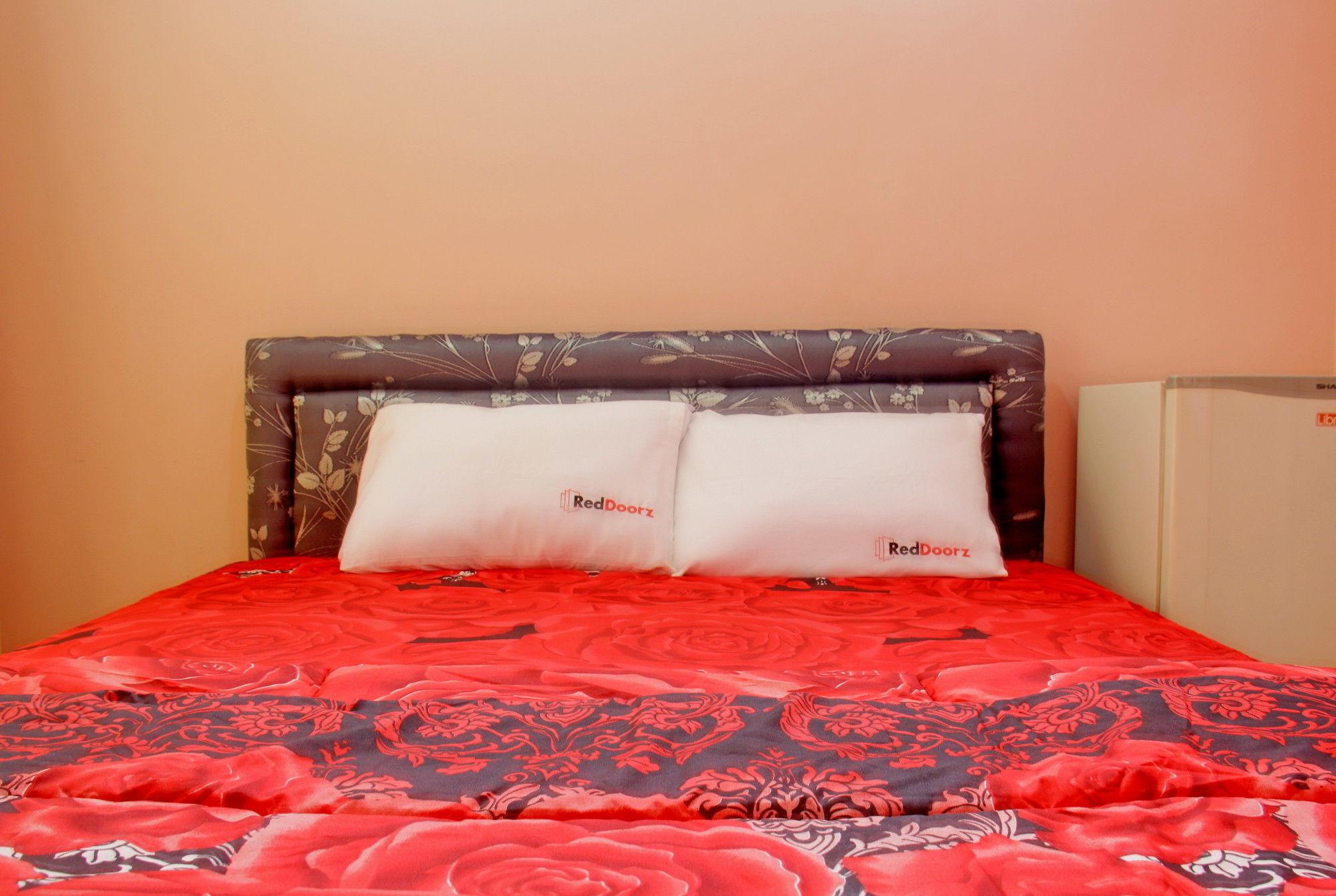 Reddoorz Near Hyperpoint Pasteur Hotel Bandung Exterior foto